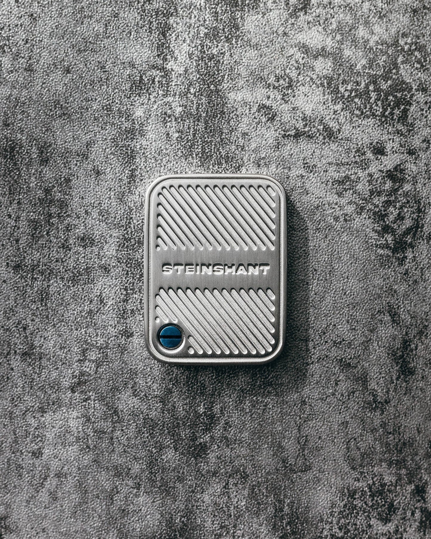 SHUFFLE POCKET ACES V2 (Satin Silver)
