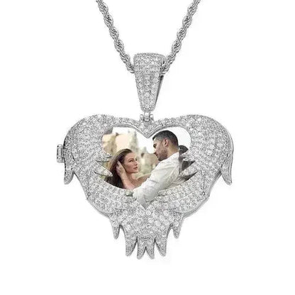 LoveShell™ – Custom Clamshell Heart Photo Pendant | Iced Out Zircon
