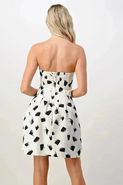 Strapless Paint Brush Print A-Line Mini Dress - Femstylo