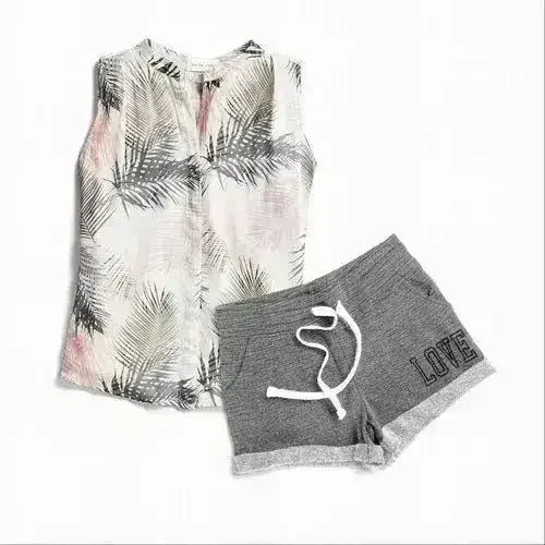 Love Embroidery French Terry Basic Shorts