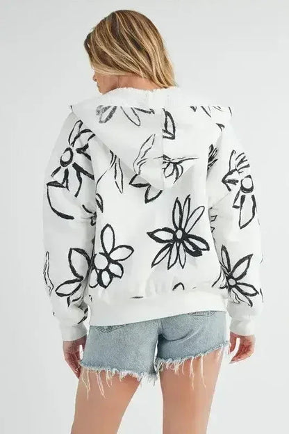 Aemi + Co Flower Sherpa Hoodie - Zip-Up & Cozy | S-L | Femstylo