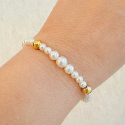 Pearl & Gold Beaded Stretch Bracelet