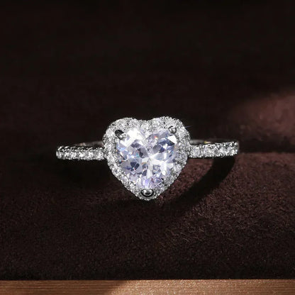 2025 New European and American Peach Heart Ring Women's Personalized Love Shaped Zircon Inlaid Diamond Fashion Jewelry Wholesale