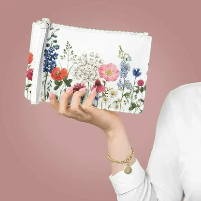 Floral Designed Zipped Clutch Bag