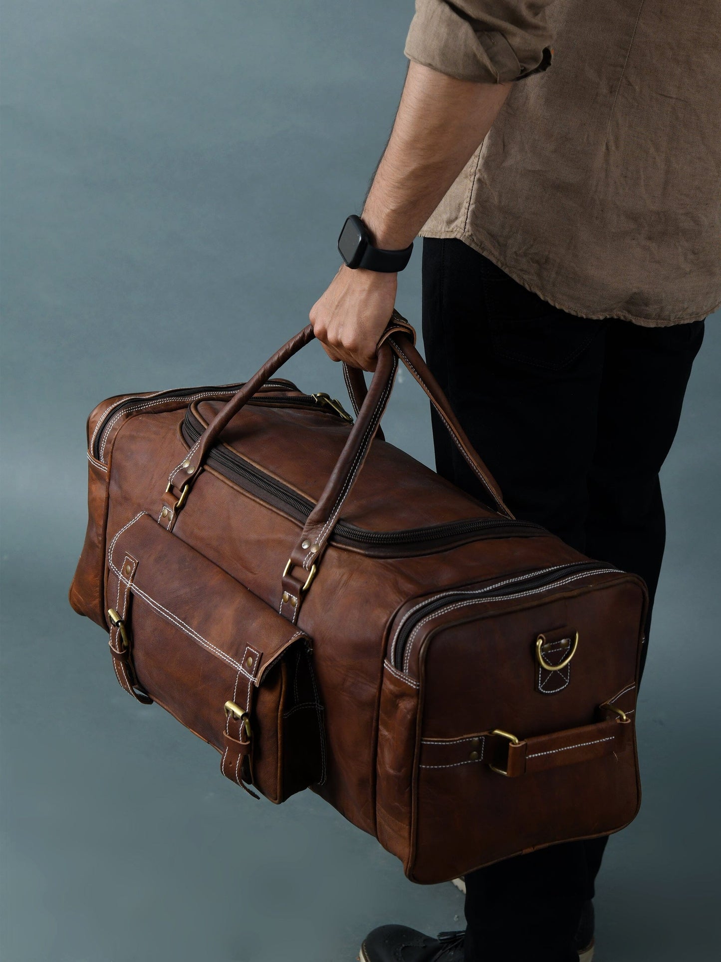 Traveler Weekender Duffle Bag + FREE Toiletry Bag (ZIPIFY)
